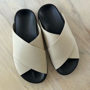 St. Agni Slides - Size 38 - very good condition!